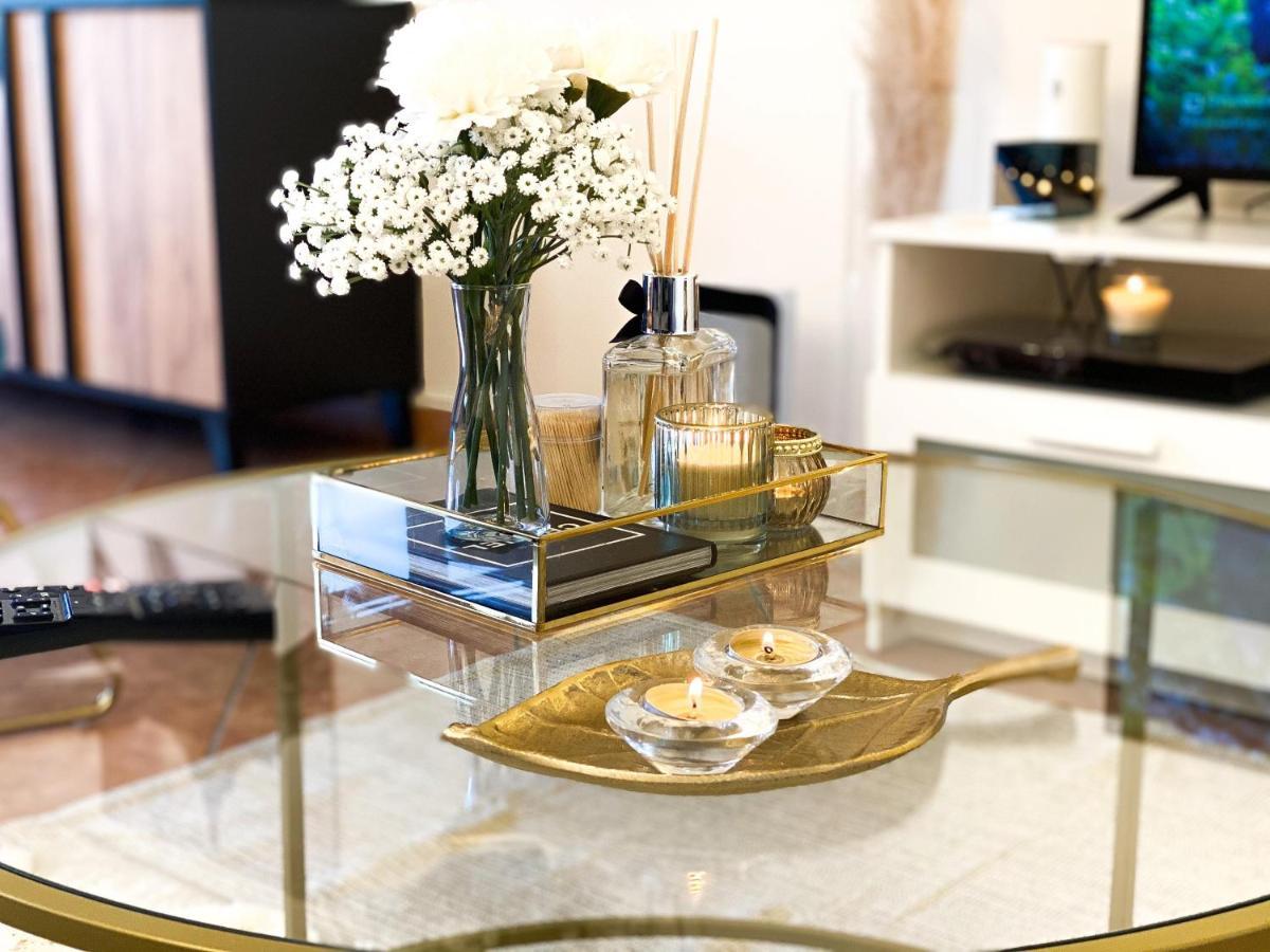 Luxueux Appartement Evry Centre - Parking - Rer A 10 Min Courcouronnes ภายนอก รูปภาพ