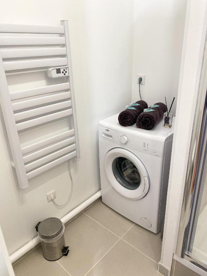 Luxueux Appartement Evry Centre - Parking - Rer A 10 Min Courcouronnes ภายนอก รูปภาพ